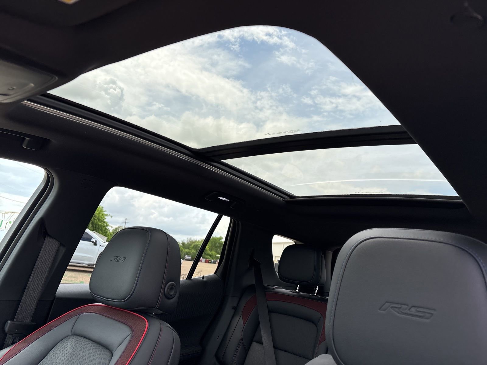 New 2026 Chevrolet Equinox RS w/ Safety and Technology Package FWD image 10