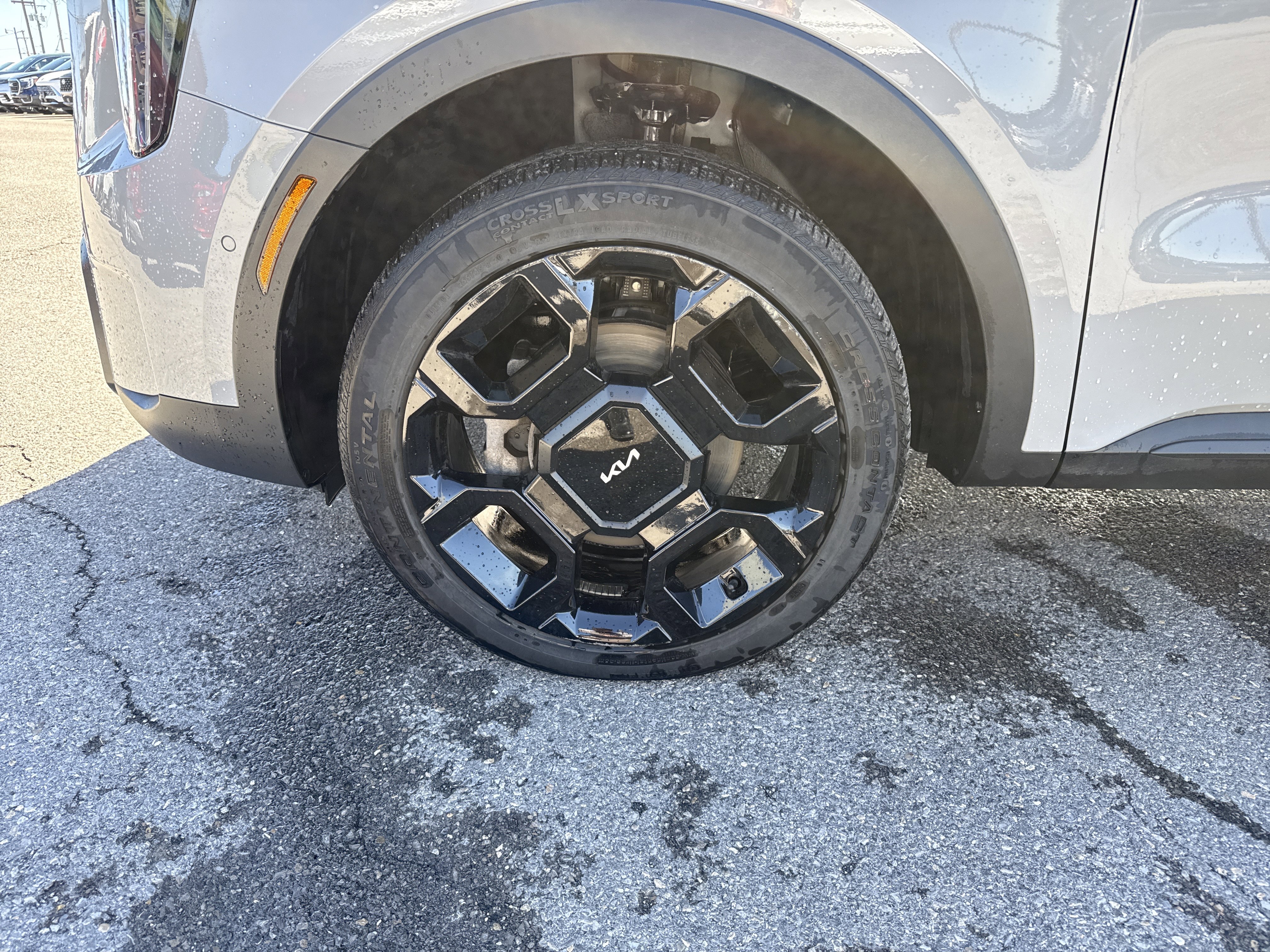 Used 2024 Kia Sorento SX AWD/4WD image 18