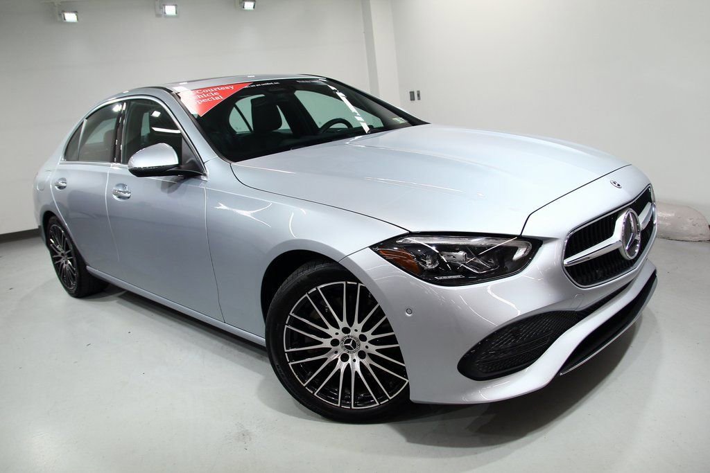 Used 2025 Mercedes-Benz C 300 4MATIC Sedan image 8
