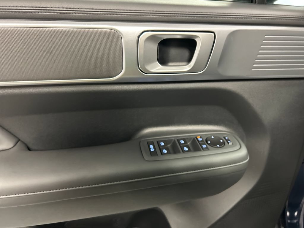 New 2027 Hyundai Santa Fe SEL AWD/4WD image 12