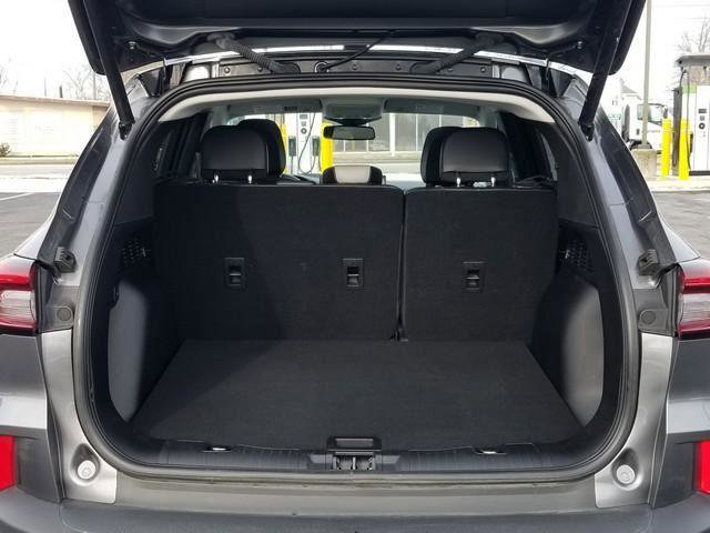 Certified 2023 Ford Escape Platinum w/ Premium Technology Package image 7
