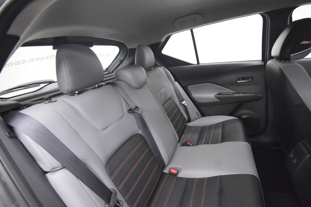 Used 2021 Nissan Kicks SR w/ SR Premium Package FWD image 21
