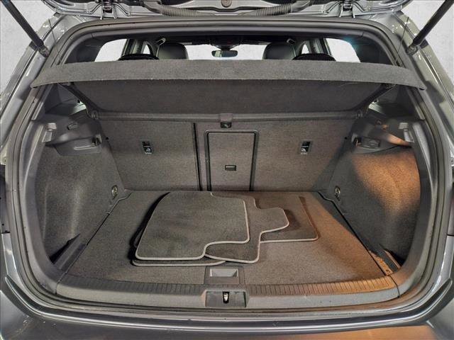 Used 2019 Volkswagen Golf 4-Door image 6