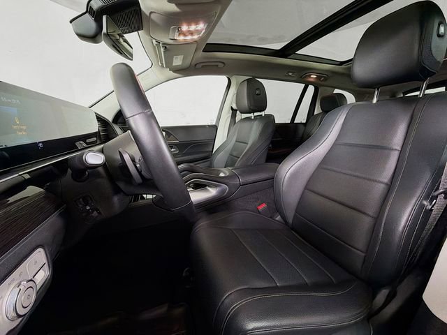 Used 2023 Mercedes-Benz GLS 450 4MATIC image 23