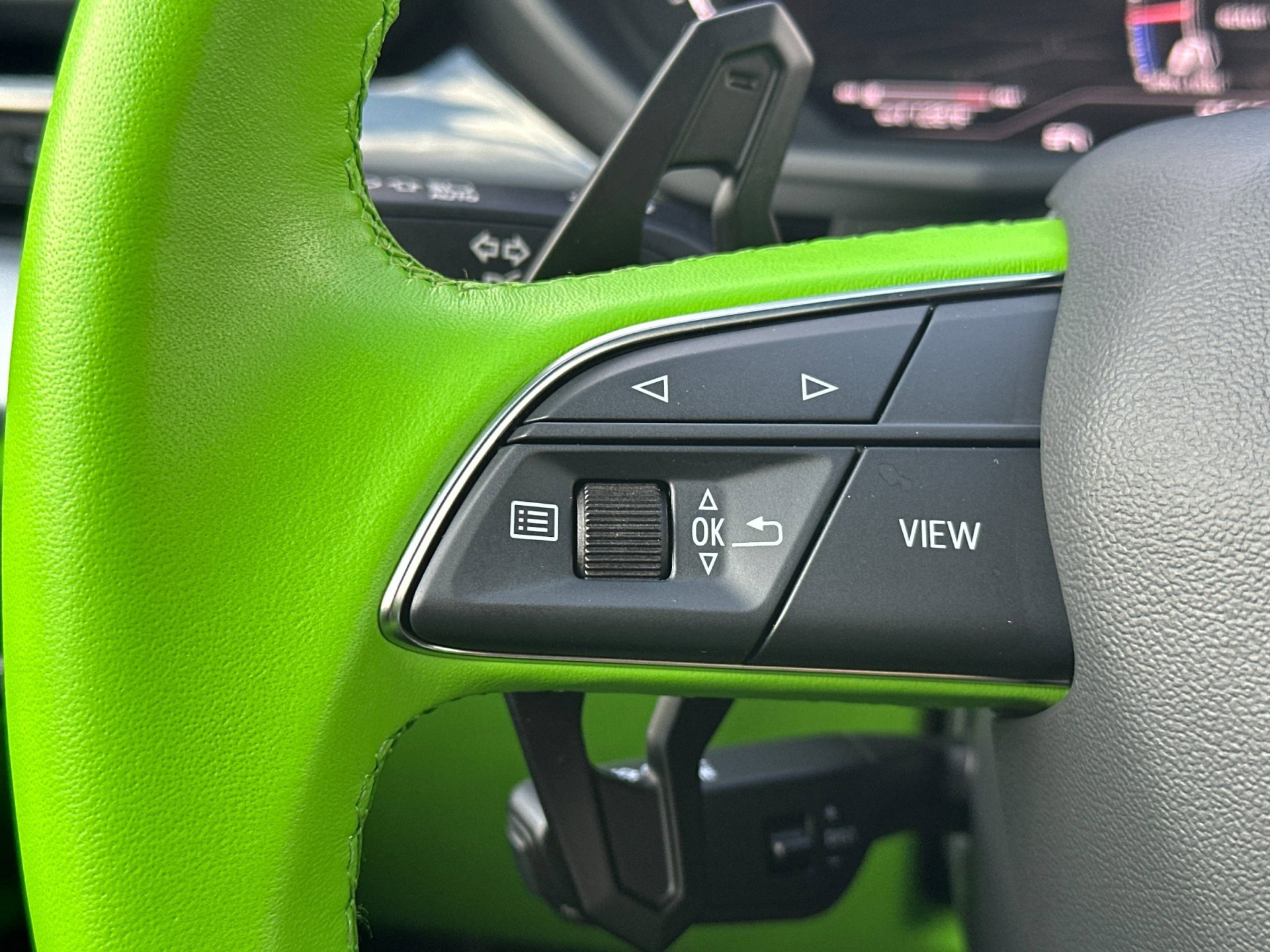 Used 2022 Lamborghini Urus image 29