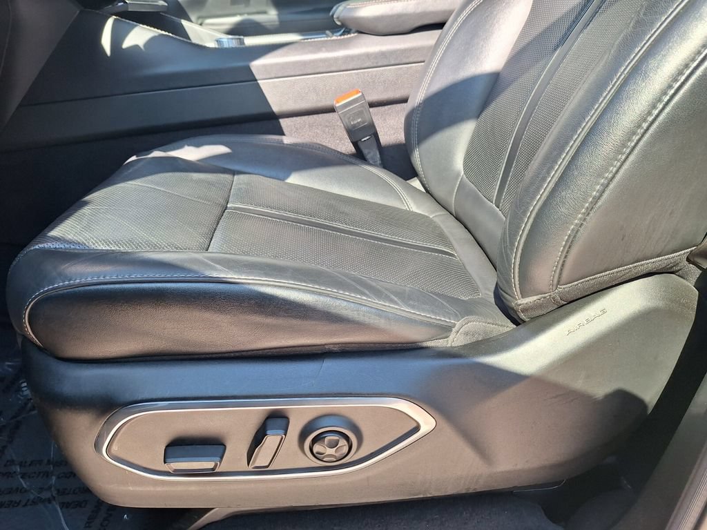 Used 2022 Jeep Wagoneer Series II image 10