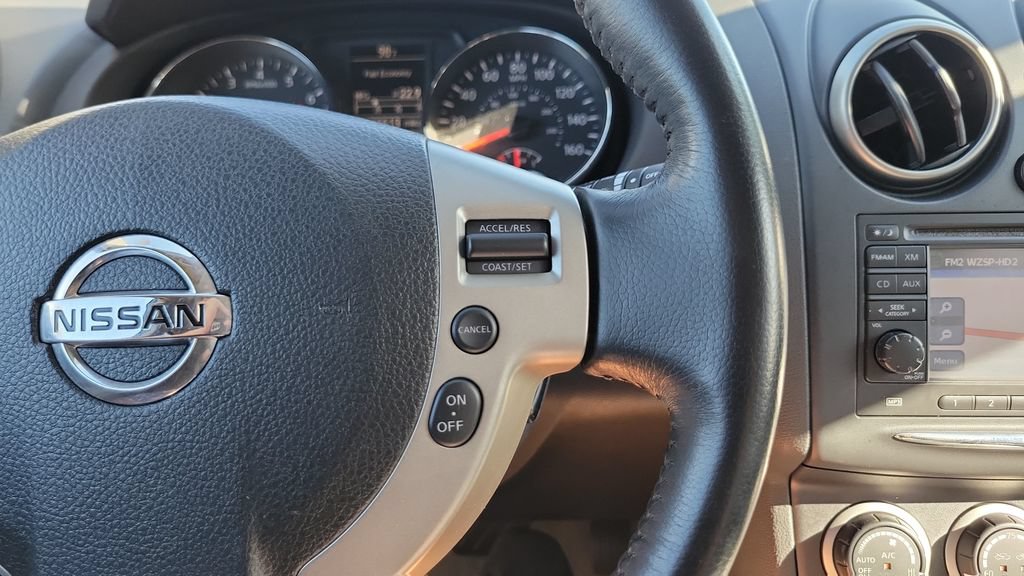 Used 2012 Nissan Rogue SL FWD image 23
