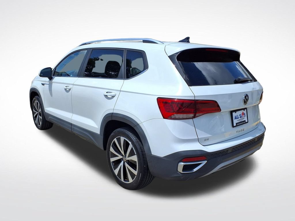 Used 2022 Volkswagen Taos SE FWD image 12