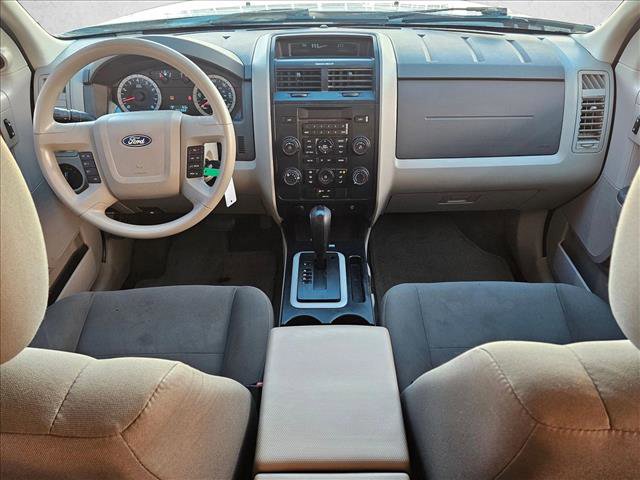 Used 2010 Ford Escape XLS image 17