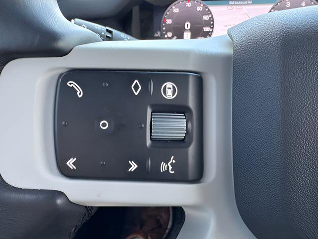 Certified 2024 Land Rover Defender 110 X-Dynamic SE image 20