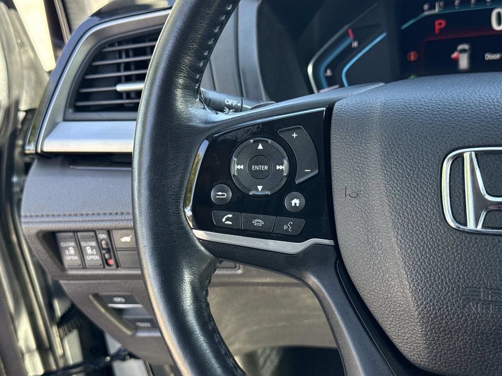 Used 2018 Honda Odyssey Elite image 10