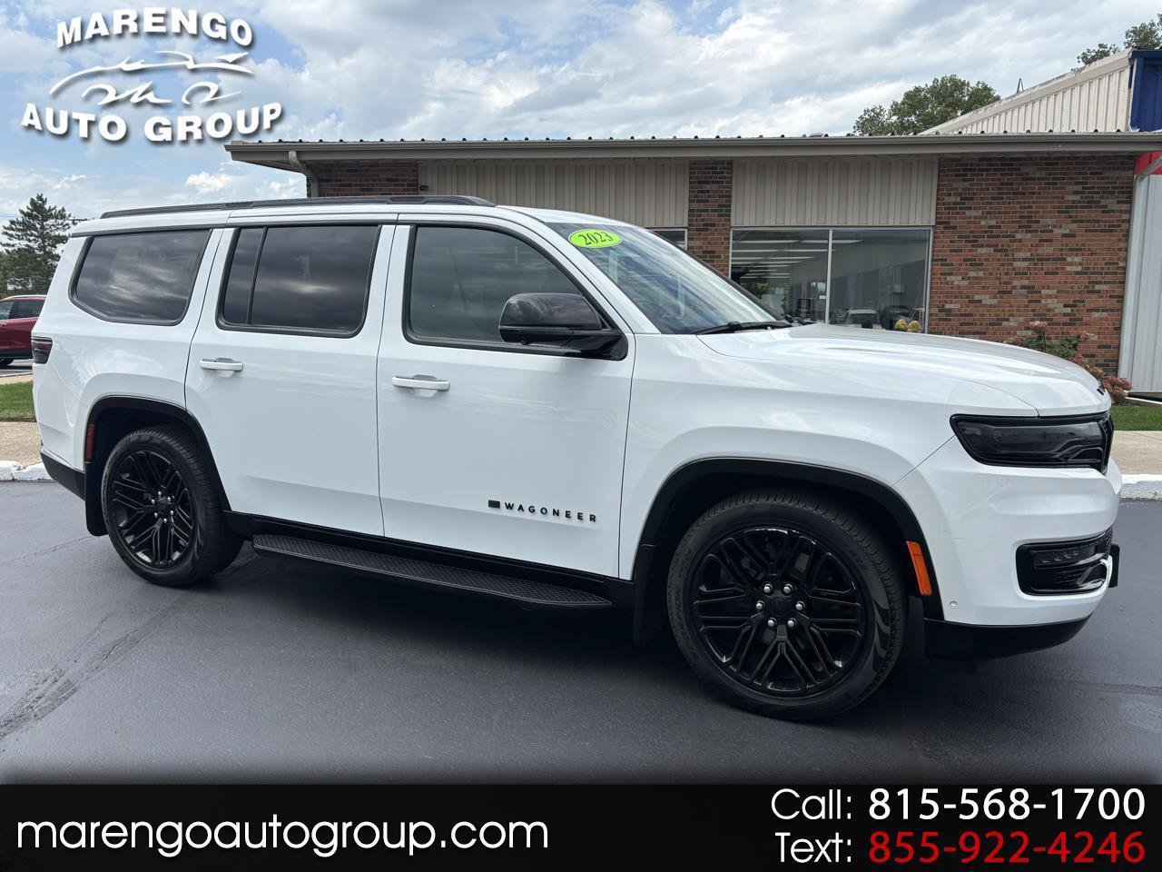 Used 2023 Jeep Wagoneer Series II w/ Convenience Group I AWD/4WD video 1