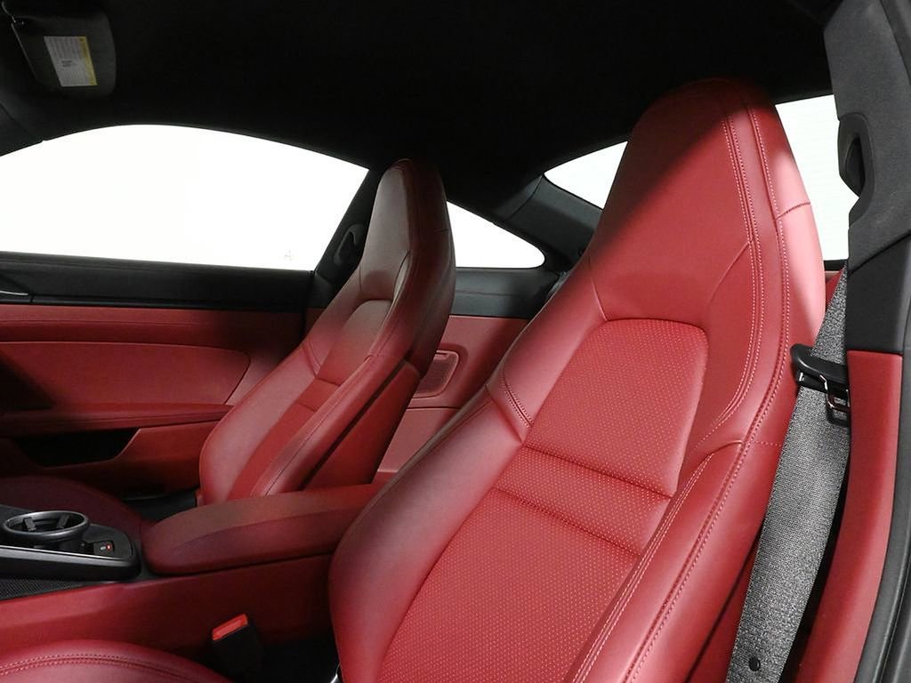 Used 2022 Porsche 911 Carrera 4 GTS image 16