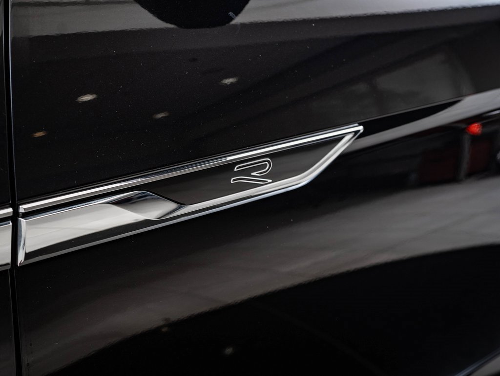 Used 2024 Volkswagen Atlas SEL Premium R-Line image 16