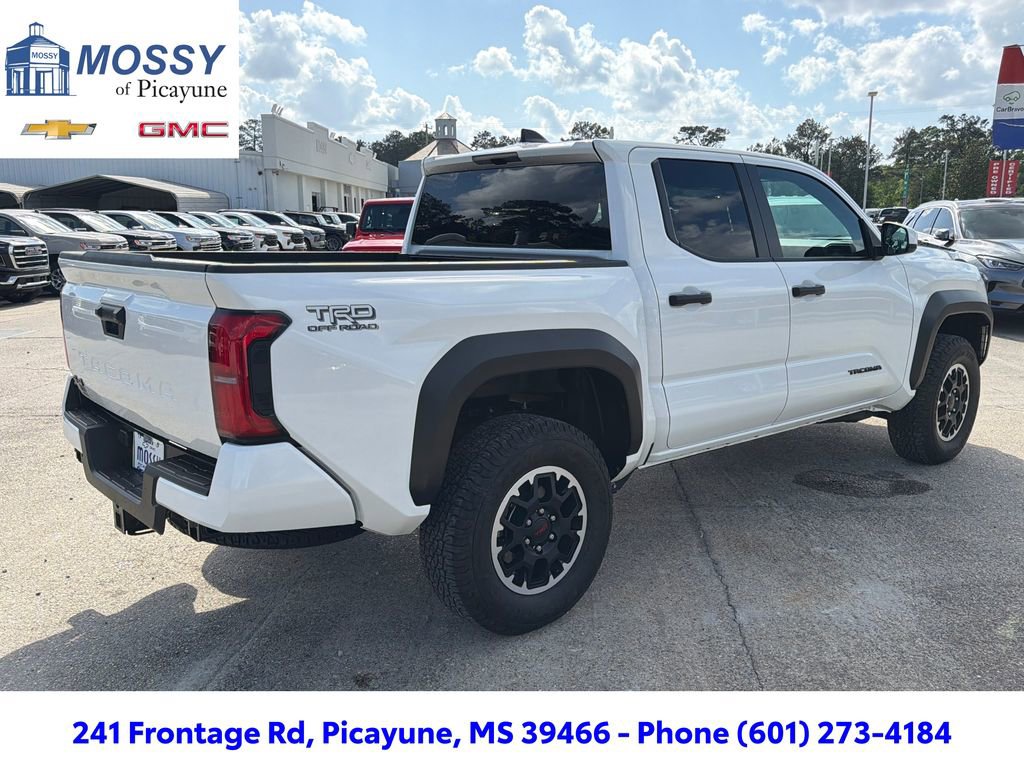 Used 2025 Toyota Tacoma TRD Off-Road AWD/4WD image 6