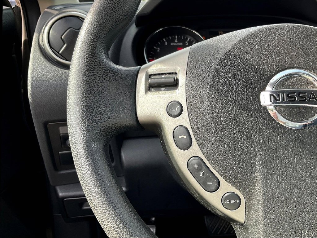 Used 2013 Nissan Rogue S w/ Special Edition Pkg FWD image 13