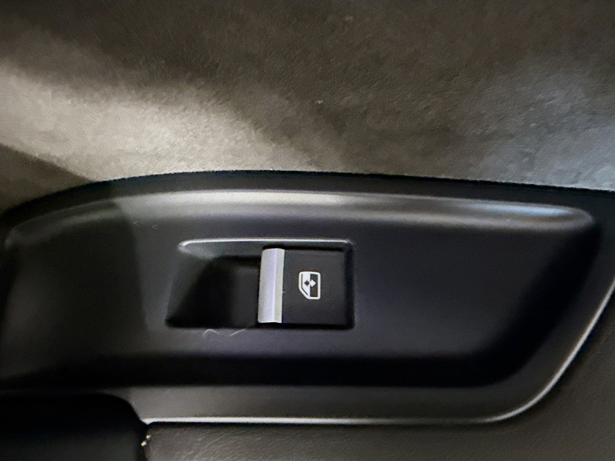 Used 2020 Audi SQ5 Premium Plus w/ Premium Plus Package image 31