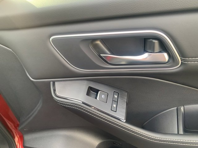 New 2026 Nissan Rogue Platinum image 33