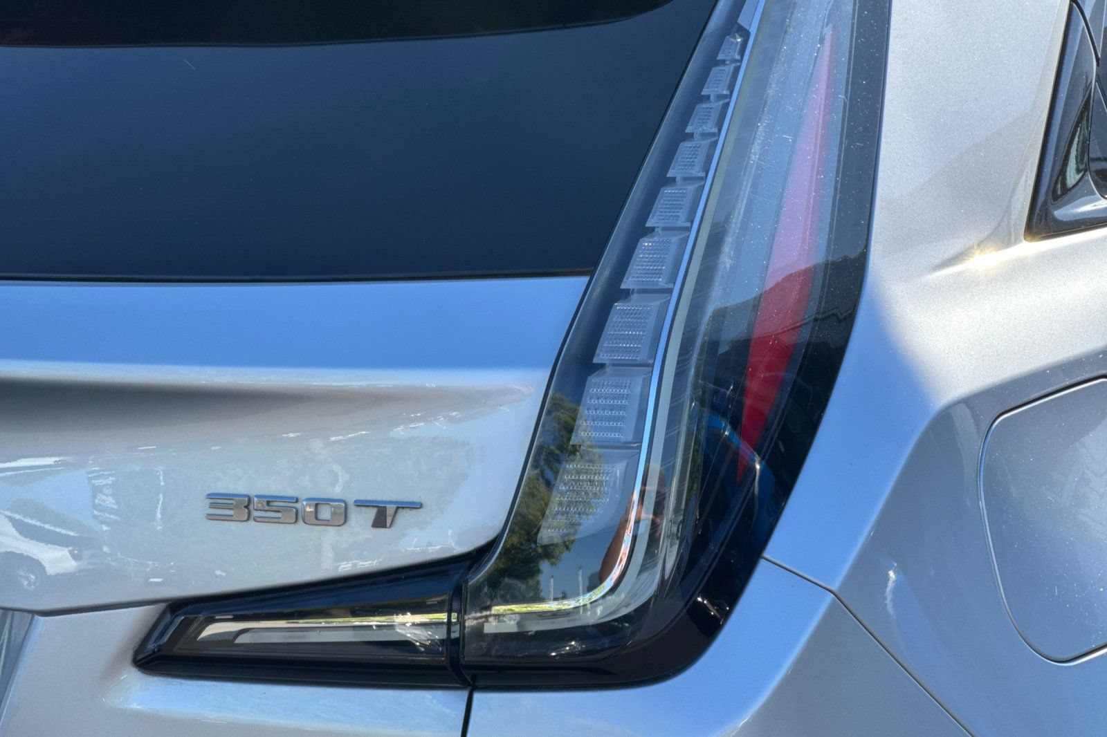 Used 2022 Cadillac XT4 Sport AWD/4WD image 49