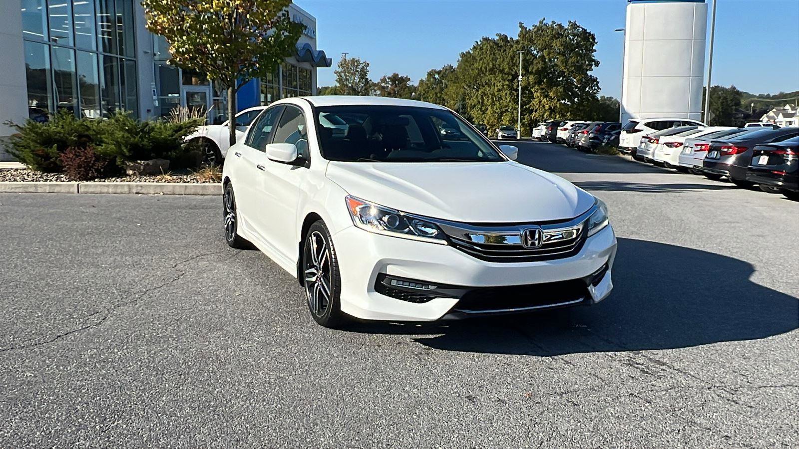 Used 2016 Honda Accord Sport image 1