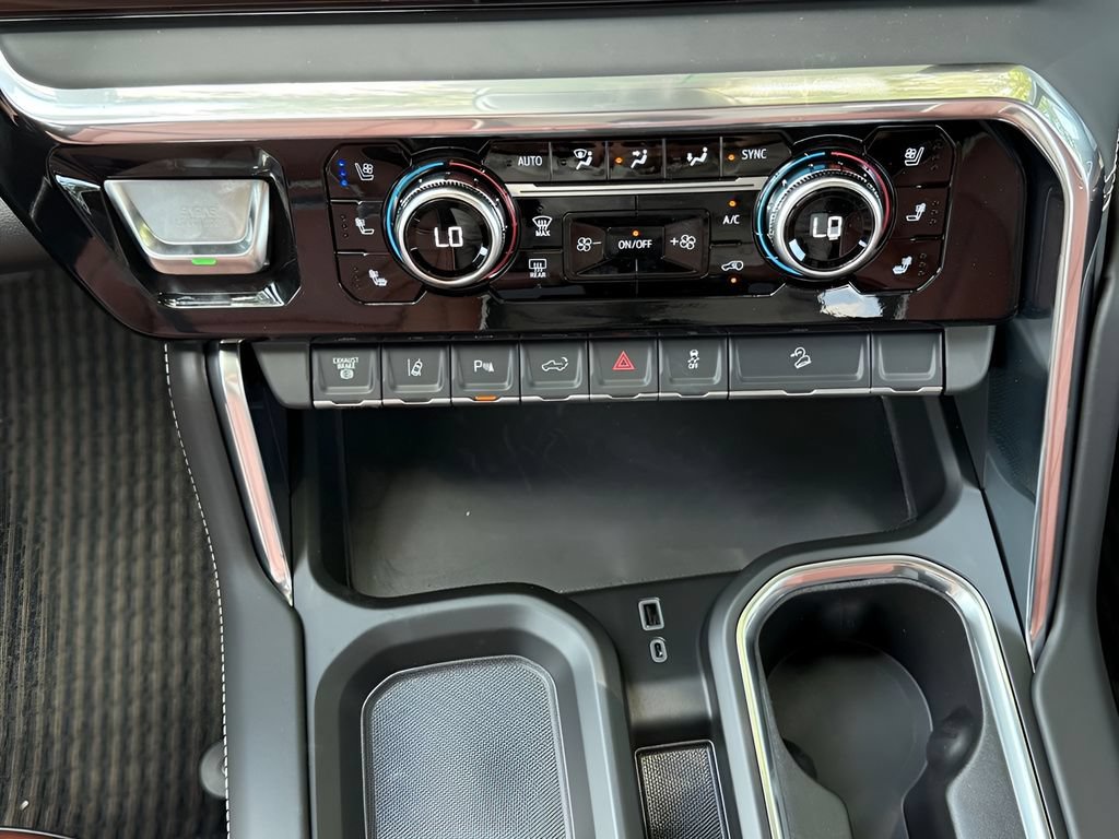 New 2026 GMC Sierra 2500 Denali Ultimate AWD/4WD image 23