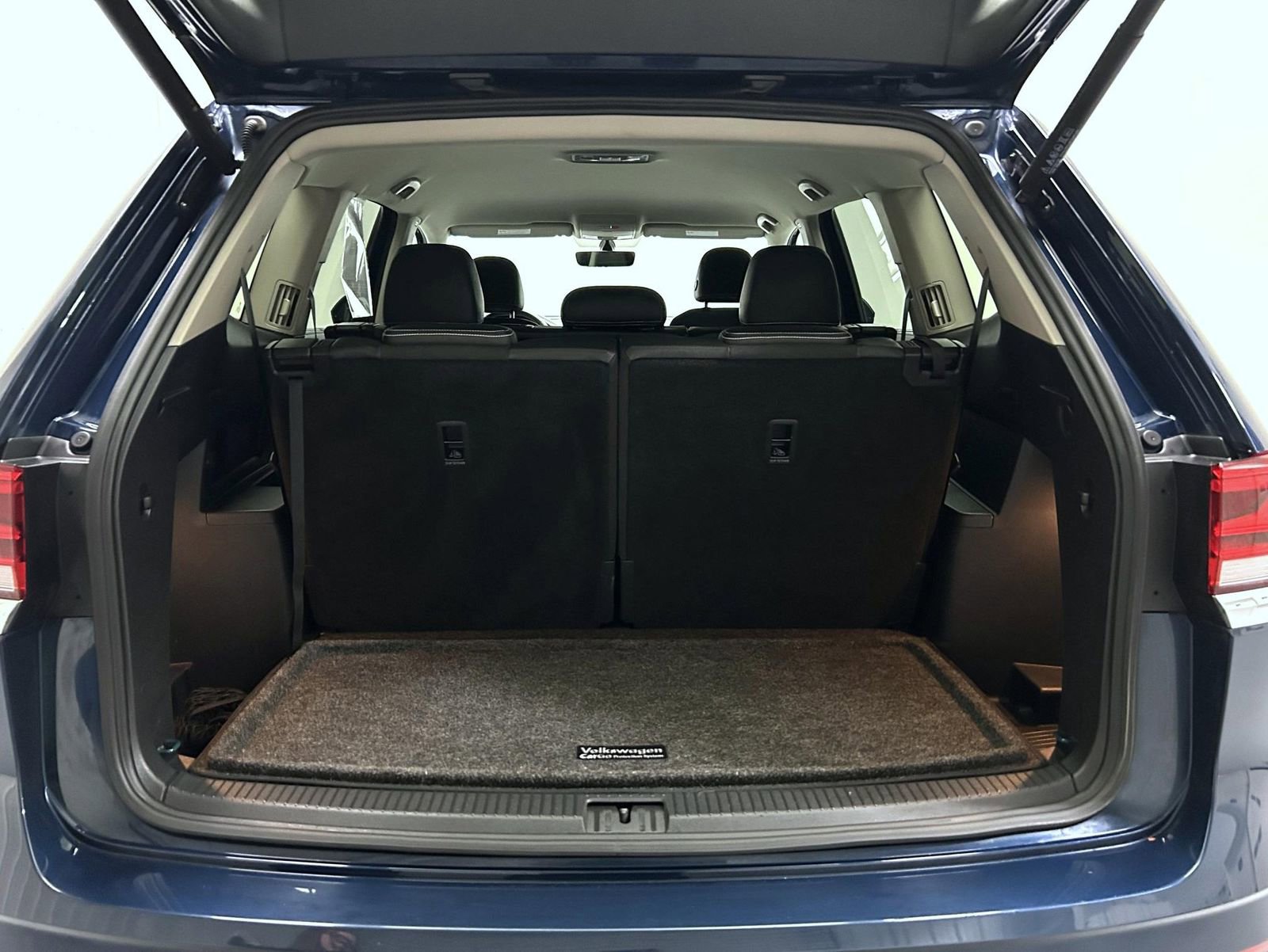 Used 2023 Volkswagen Atlas SE image 22
