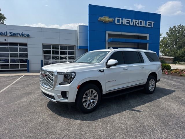 Used 2024 GMC Yukon XL Denali w/ Max Trailering Package image 2