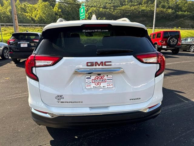 Used 2022 GMC Terrain SLT w/ Tech Package AWD/4WD image 6