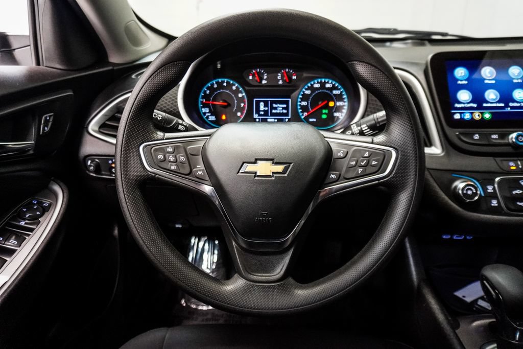 Used 2024 Chevrolet Malibu LS FWD image 13
