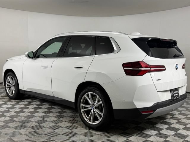 Used 2025 BMW X3 xDrive30i w/ Premium Package AWD/4WD image 4