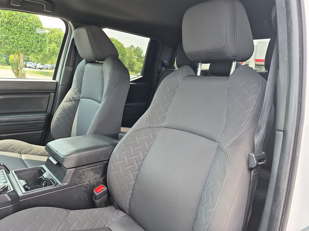 Used 2024 Toyota Tacoma SR AWD/4WD image 14