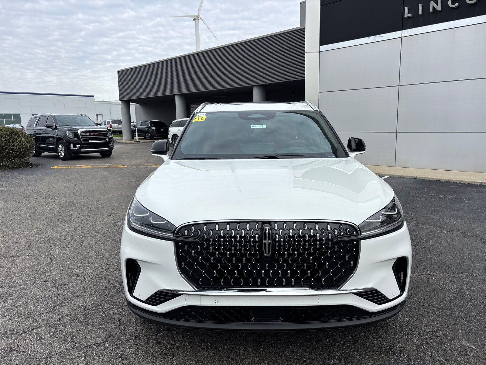 New 2026 Lincoln Aviator Reserve image 2