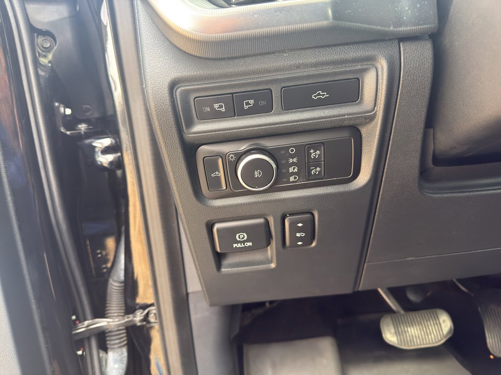 Used 2021 Ford F150 Platinum w/ Equipment Group 701A High image 13