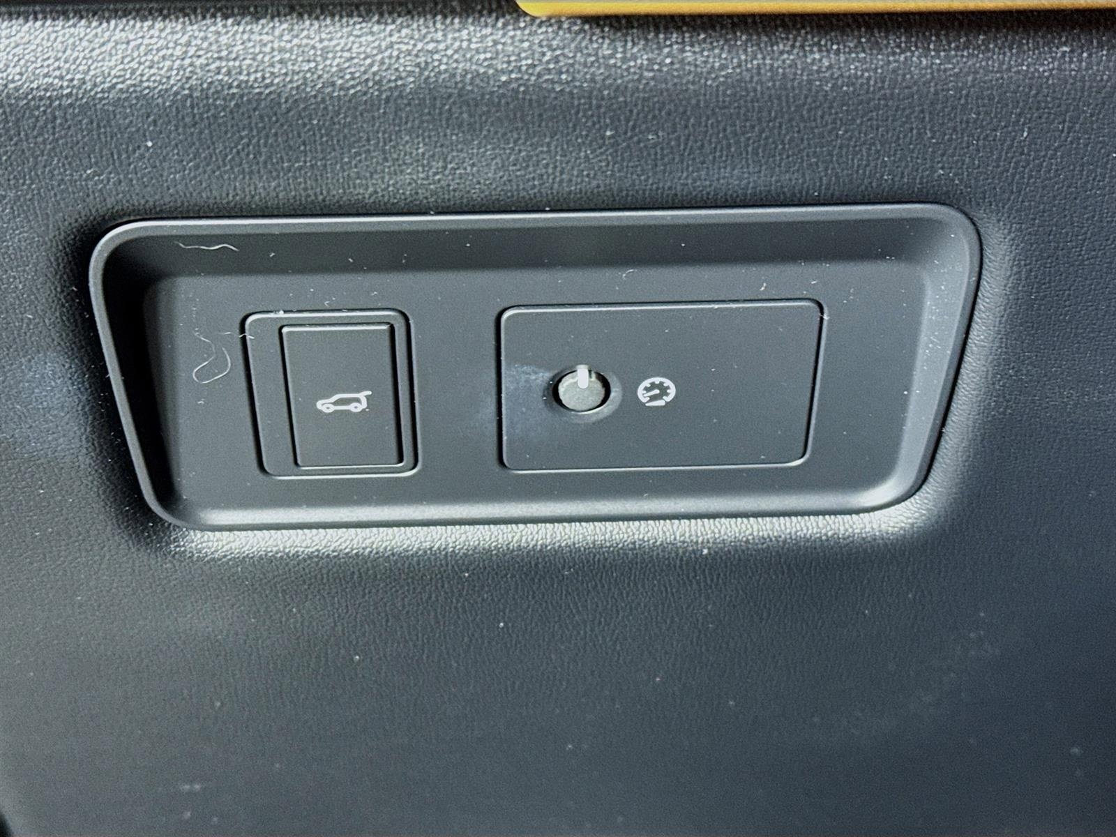 Used 2019 Land Rover Range Rover Sport Supercharged image 11