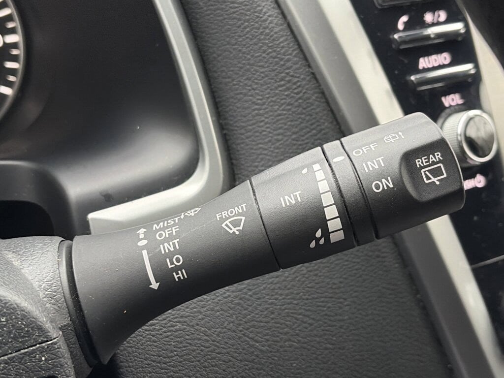 Used 2023 Nissan Murano S image 20