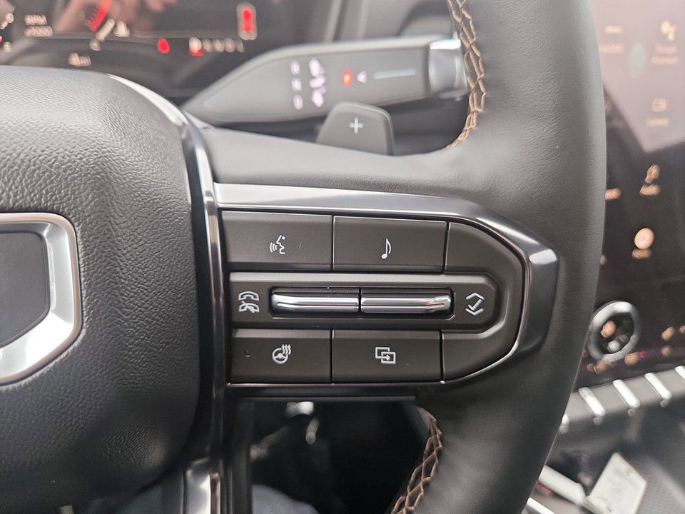 New 2026 GMC Terrain AT4 w/ Technology Package II AWD/4WD image 16