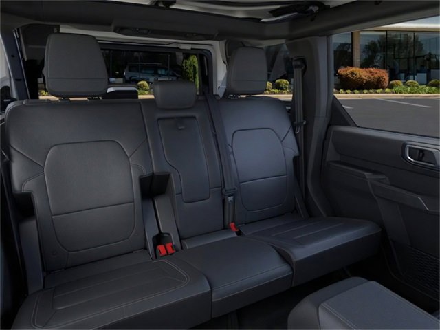 New 2025 Ford Bronco Badlands image 11