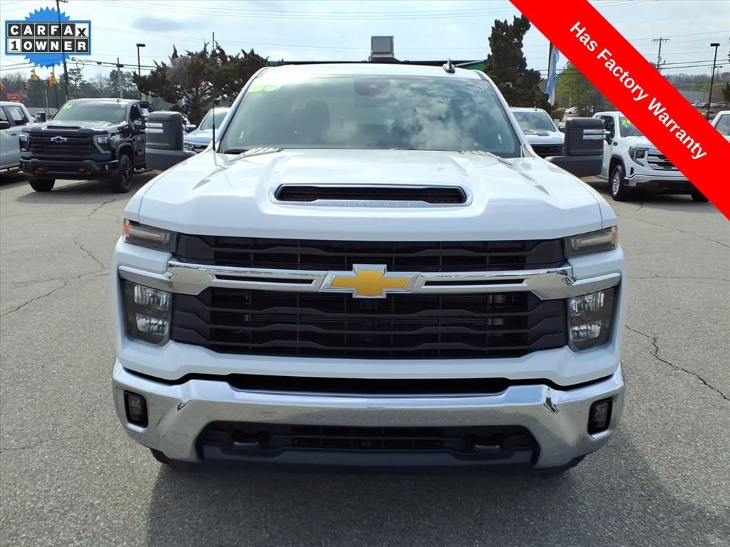 Used 2025 Chevrolet Silverado 2500 LT w/ Convenience Package AWD/4WD image 8