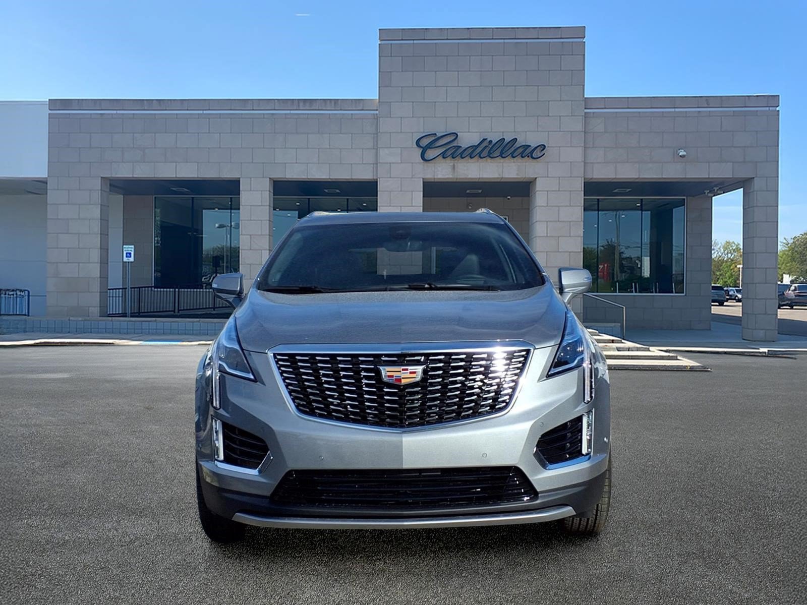 New 2026 Cadillac XT5 Premium Luxury w/ Driver Assist Package AWD/4WD image 2