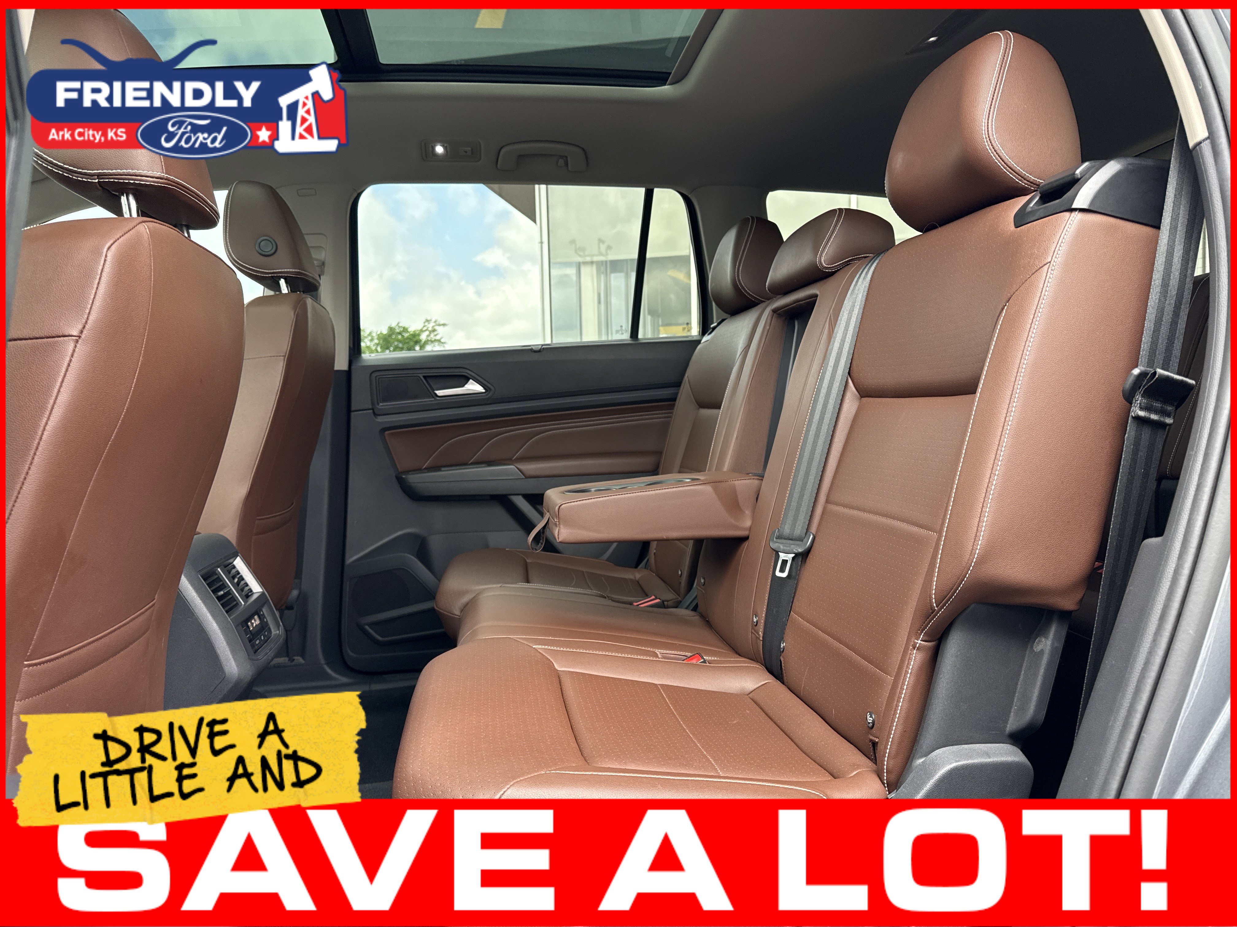 Used 2023 Volkswagen Atlas SEL AWD/4WD image 17