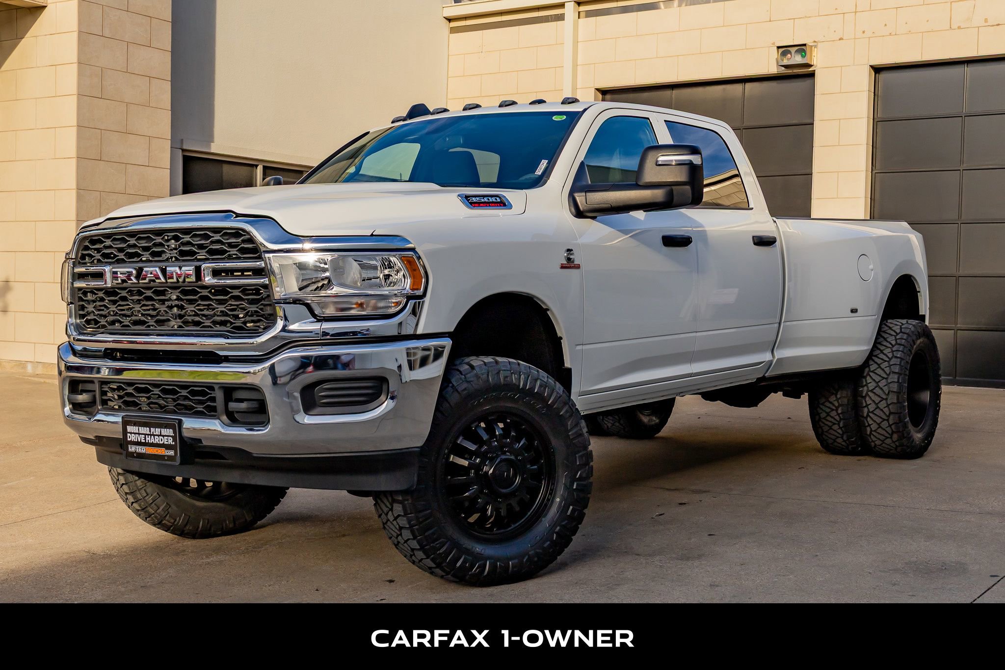 Used 2024 RAM 3500 Tradesman w/ Chrome Appearance Group image 5