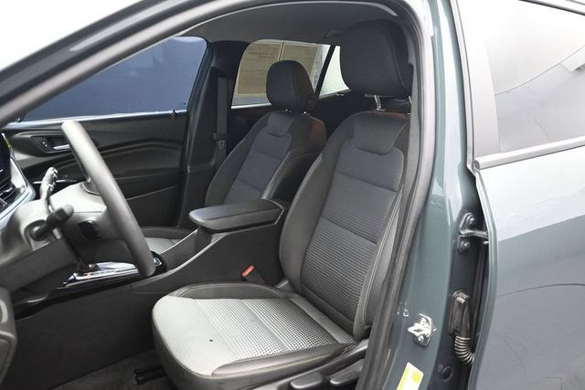 Used 2026 Chevrolet Trax LT FWD image 5
