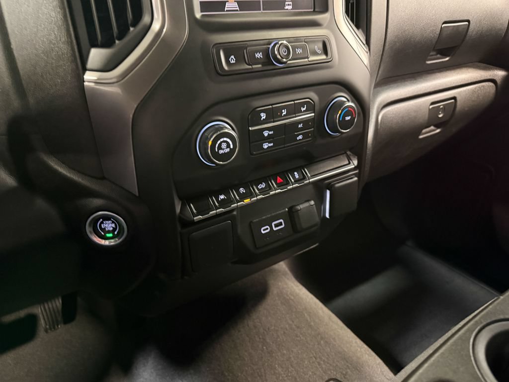 Used 2024 Chevrolet Silverado 1500 Custom AWD/4WD image 75