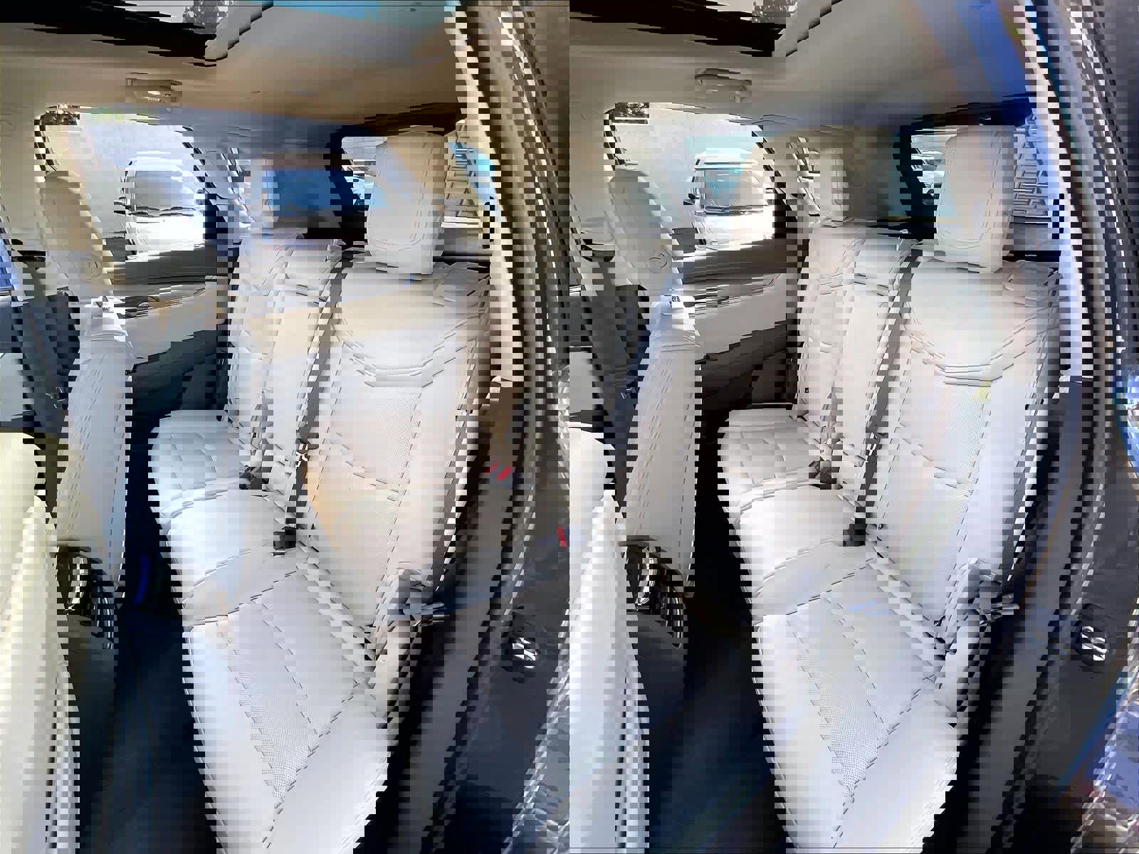 Used 2019 Cadillac XT5 Premium Luxury image 27