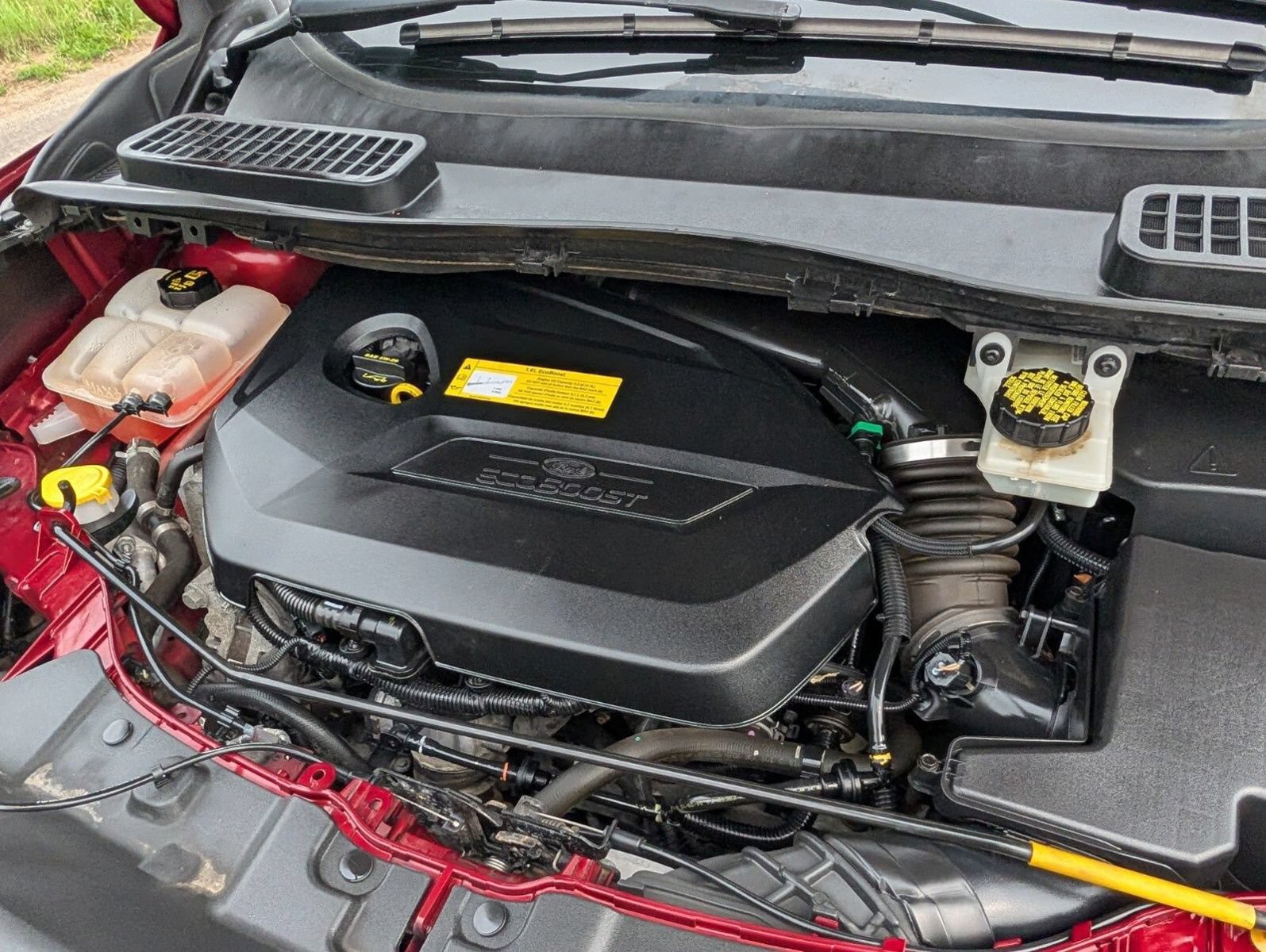 Used 2015 Ford Escape SE FWD image 29