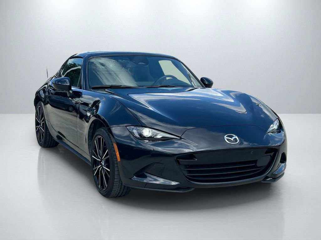 Used 2025 MAZDA MX-5 Miata RF Grand Touring RWD image 3