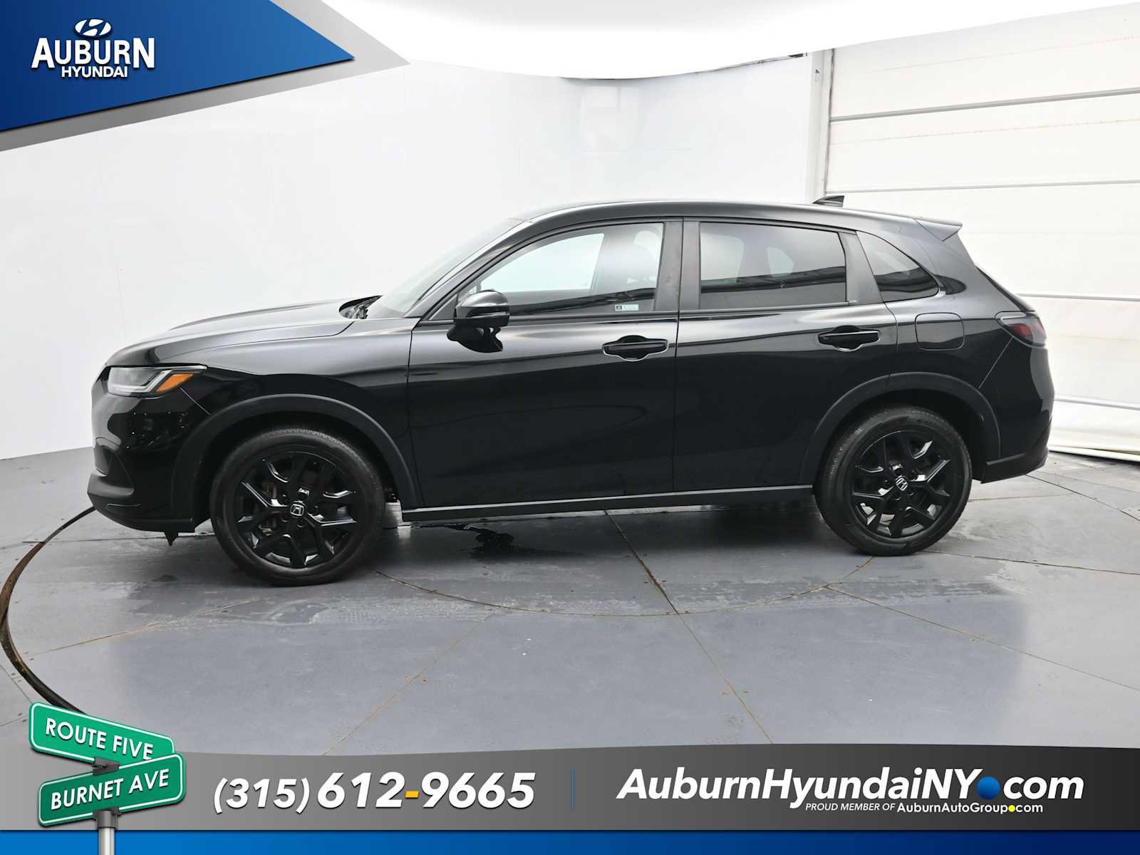 Used 2024 Honda HR-V Sport image 14