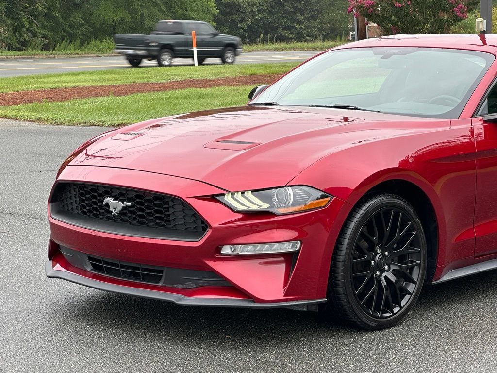 Used 2019 Ford Mustang Premium w/ Equipment Group 201A RWD image 29