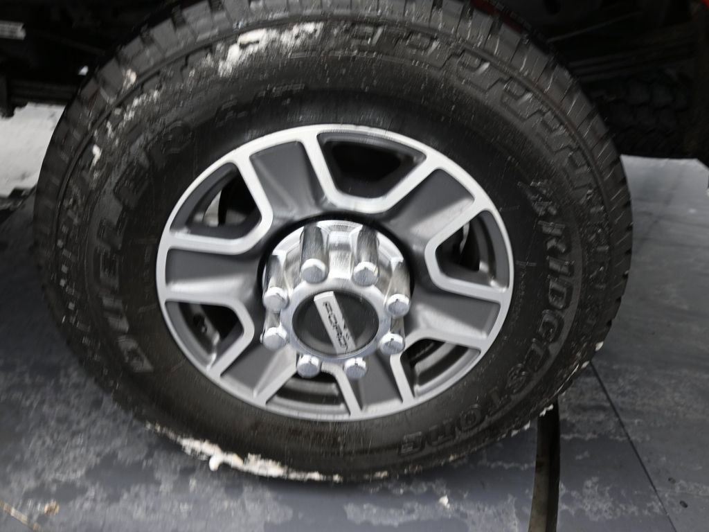 Used 2024 Ford F350 Lariat w/ Lariat Ultimate Package image 32