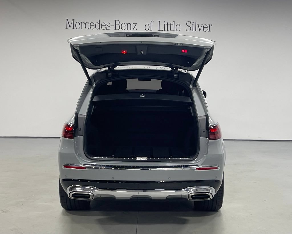 Certified 2024 Mercedes-Benz Maybach GLS 600 4MATIC image 5